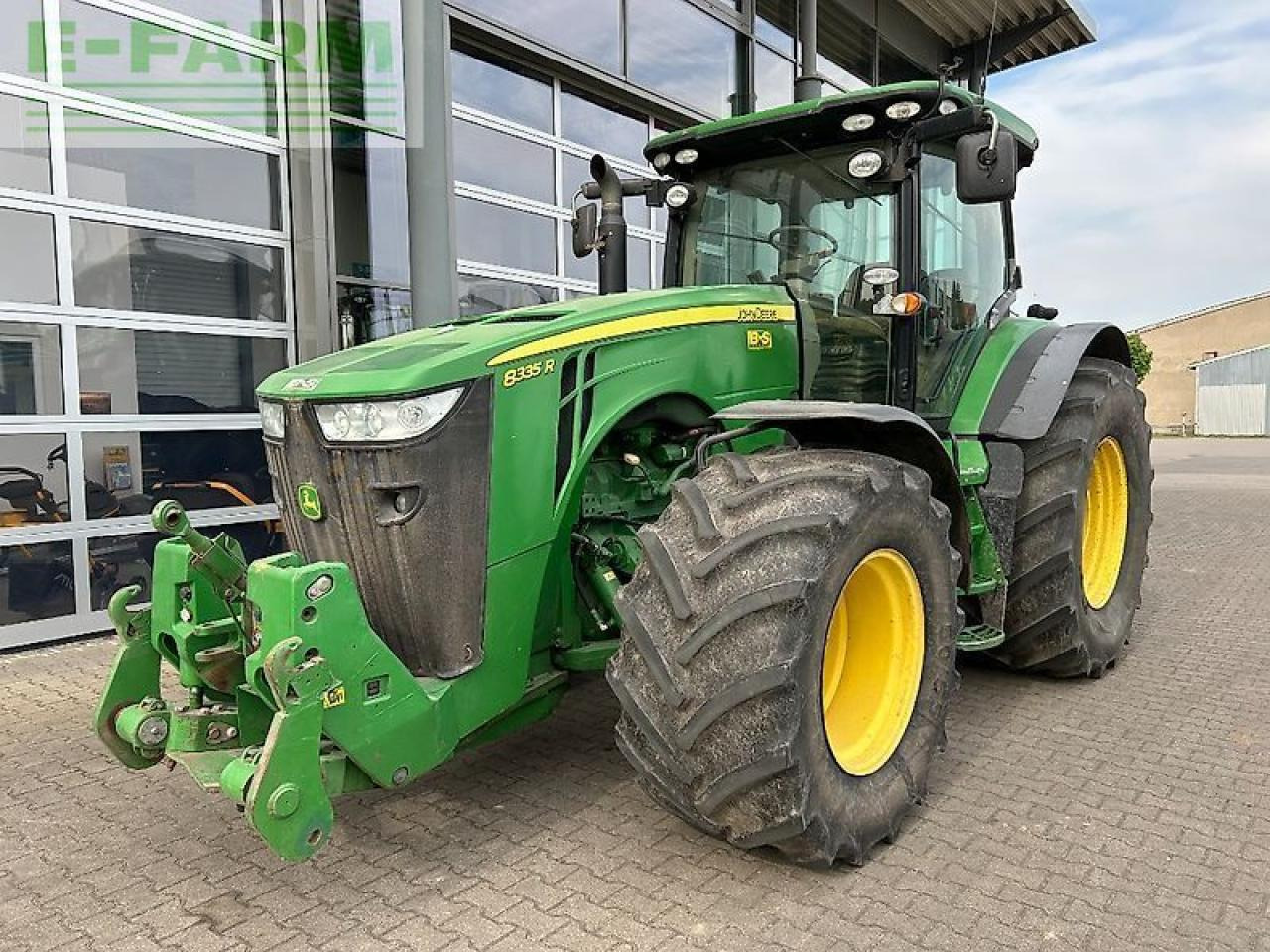 John Deere 8335r - Traktor: bild 2 John Deere 8335r - Traktor: bild 2