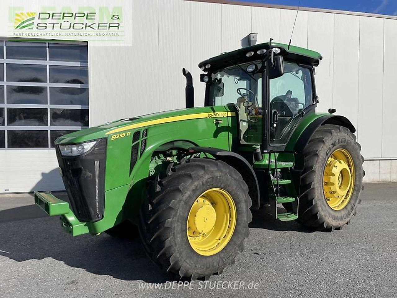 John Deere 8335r - Traktor: bild 1 John Deere 8335r - Traktor: bild 1