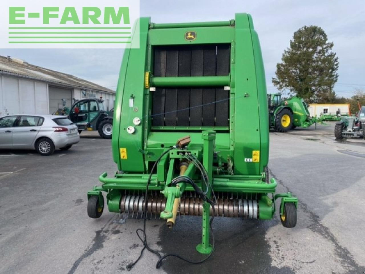 John Deere 864 - Fyrkantspress: bild 2 John Deere 864 - Fyrkantspress: bild 2