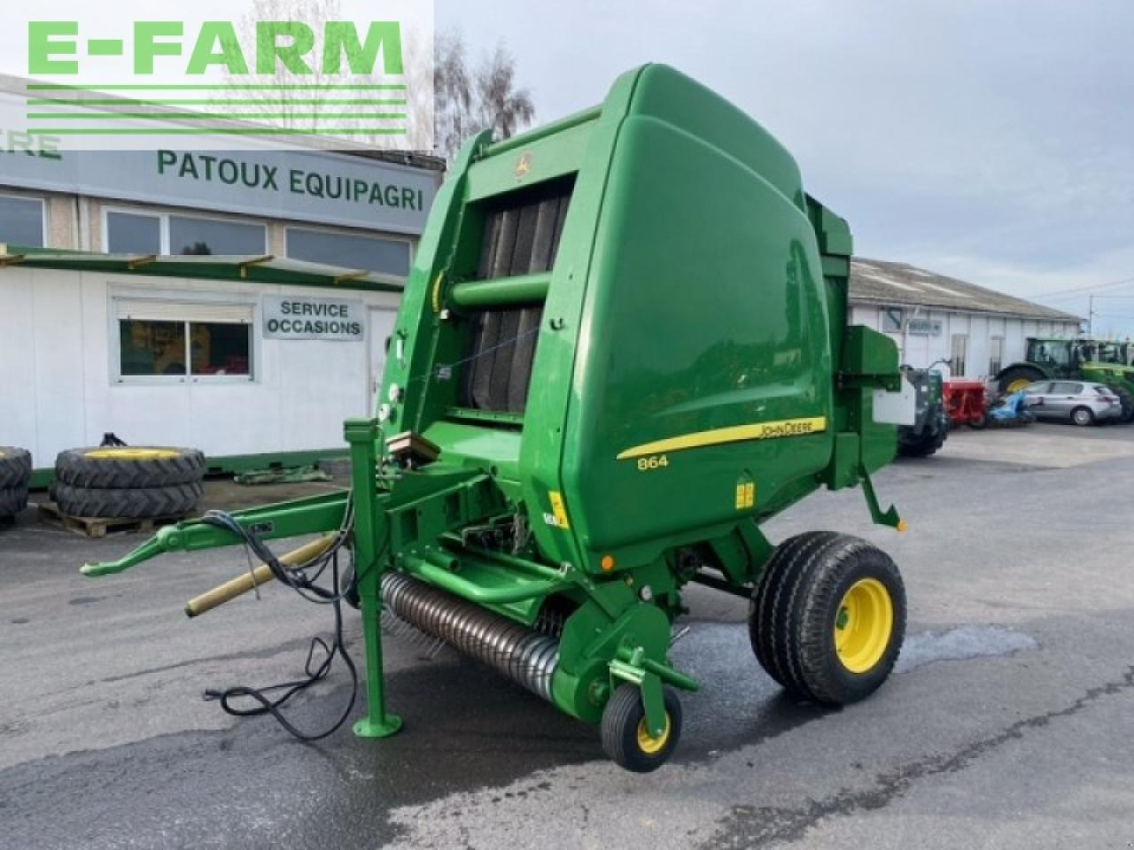 John Deere 864 - Fyrkantspress: bild 1 John Deere 864 - Fyrkantspress: bild 1