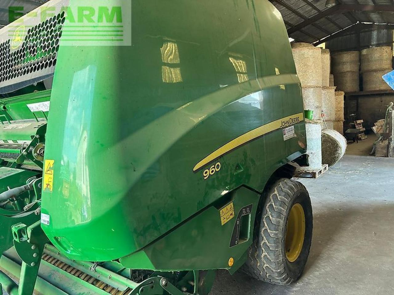 John Deere 960 - Fyrkantspress: bild 1 John Deere 960 - Fyrkantspress: bild 1