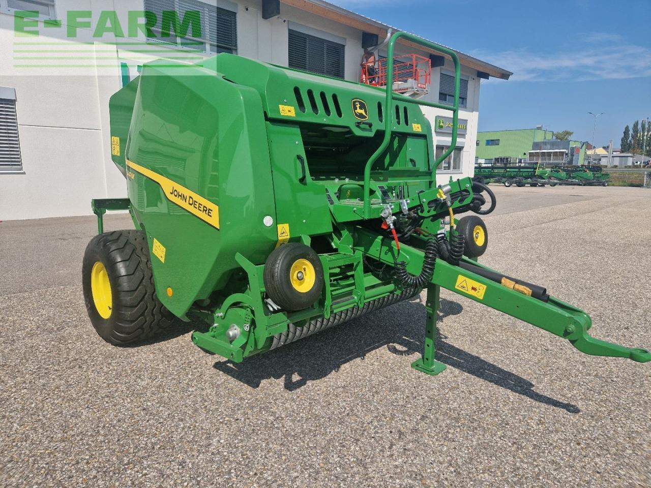 John Deere F441M - Fyrkantspress: bild 4 John Deere F441M - Fyrkantspress: bild 4