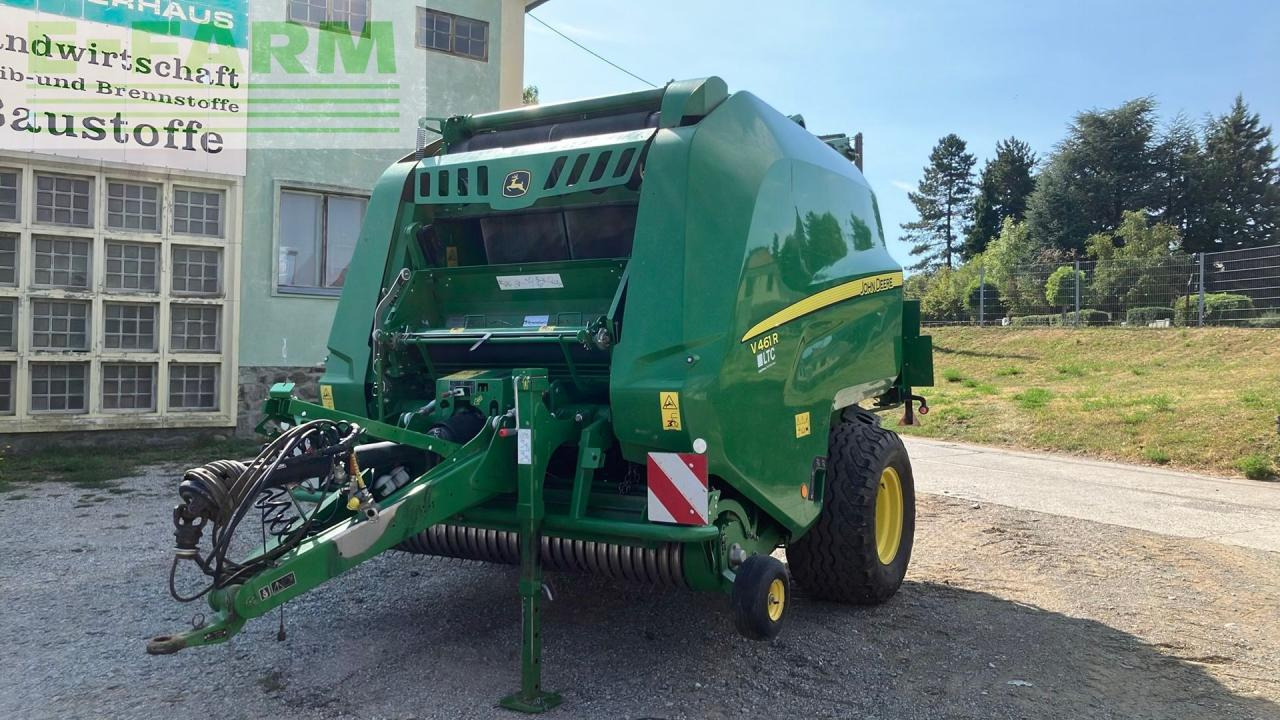 John Deere V461R - Fyrkantspress: bild 1 John Deere V461R - Fyrkantspress: bild 1