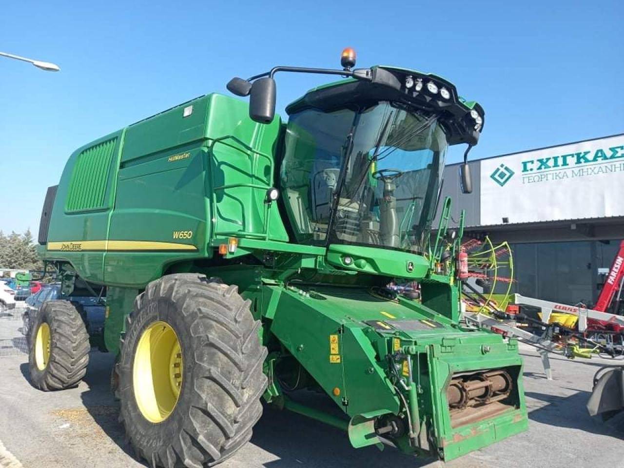 John Deere W650 - Skördetröska: bild 1 John Deere W650 - Skördetröska: bild 1