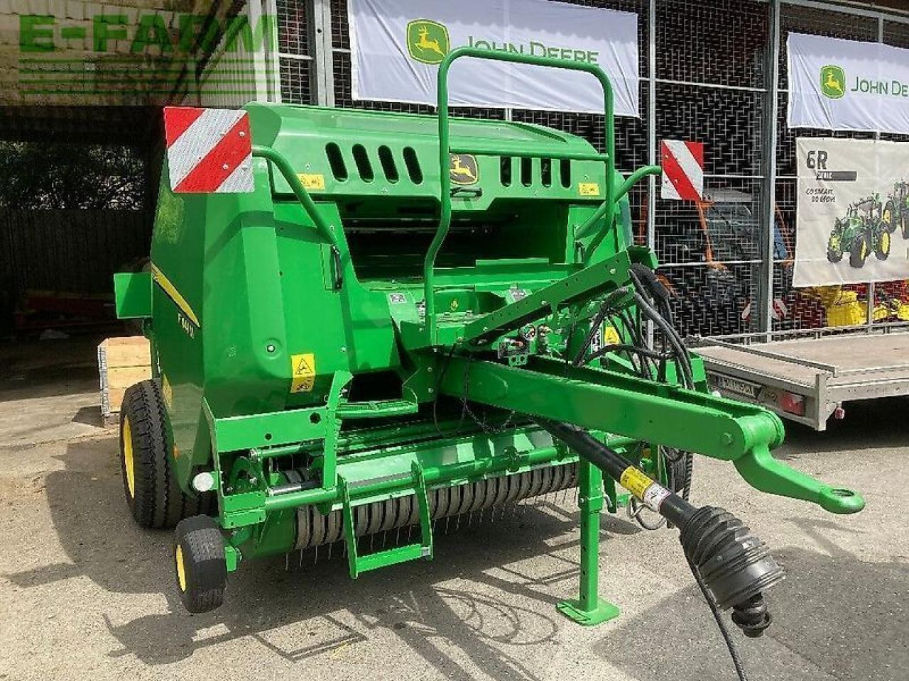 John Deere f 441 m - Fyrkantspress: bild 2 John Deere f 441 m - Fyrkantspress: bild 2