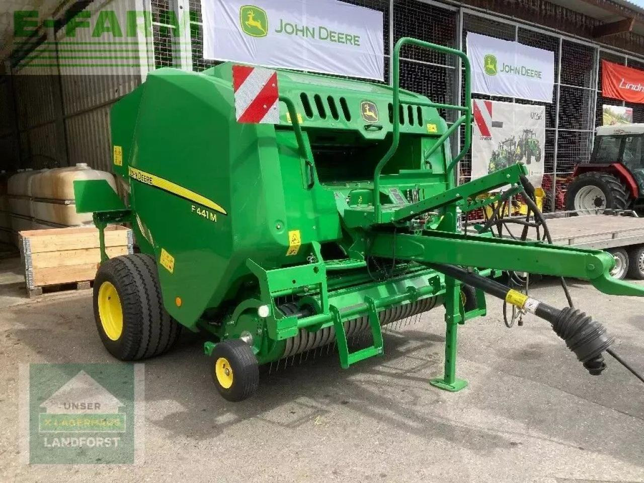 John Deere f 441 m - Fyrkantspress: bild 3 John Deere f 441 m - Fyrkantspress: bild 3