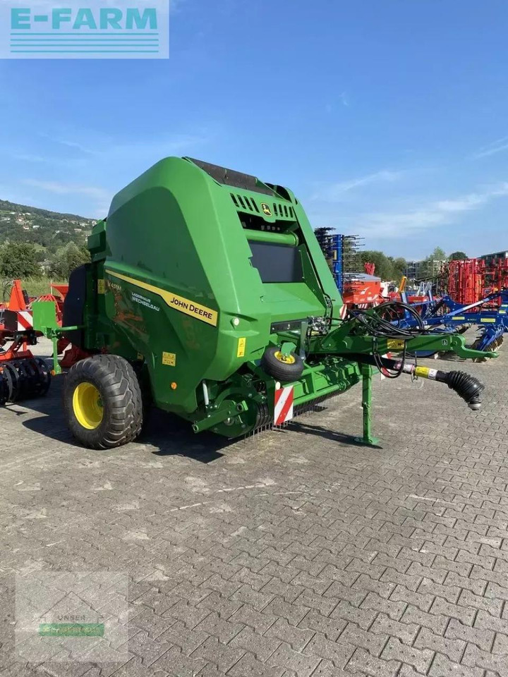 John Deere v451 m - Fyrkantspress: bild 4 John Deere v451 m - Fyrkantspress: bild 4