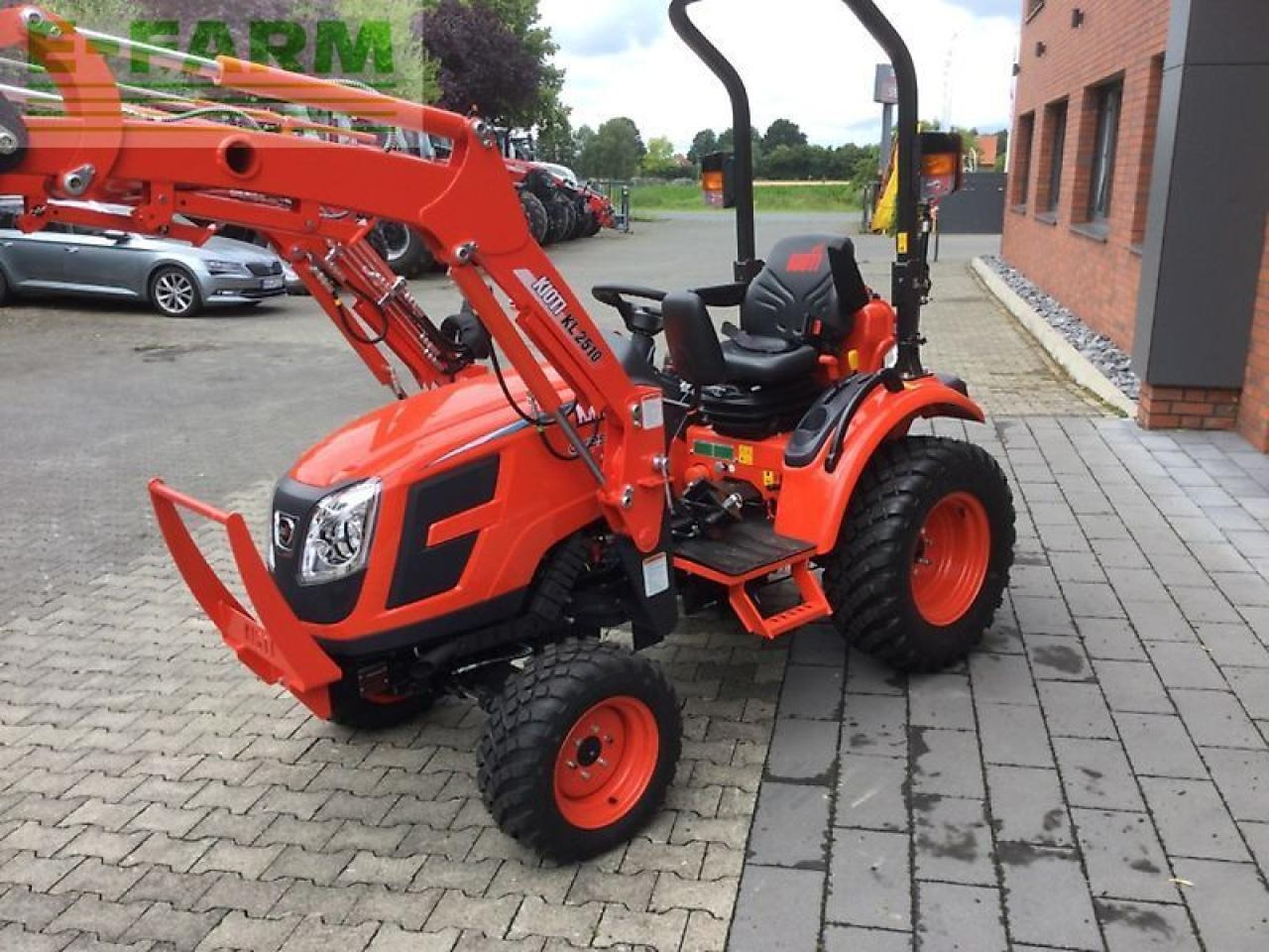 Kioti cx 2510 h - Traktor: bild 3 Kioti cx 2510 h - Traktor: bild 3