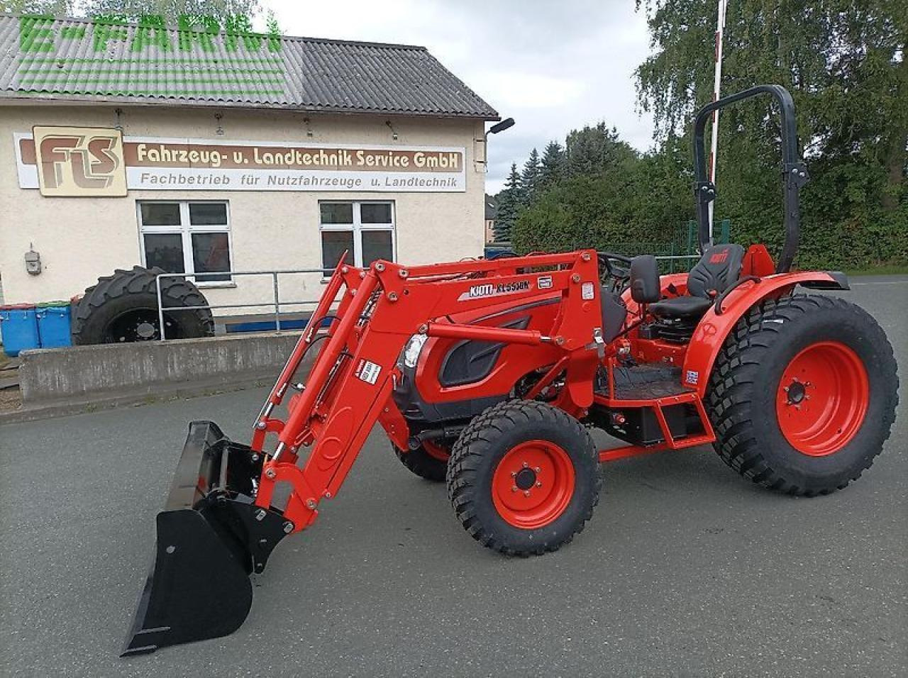 Kioti dk 4520 hs-eu - Traktor: bild 1 Kioti dk 4520 hs-eu - Traktor: bild 1