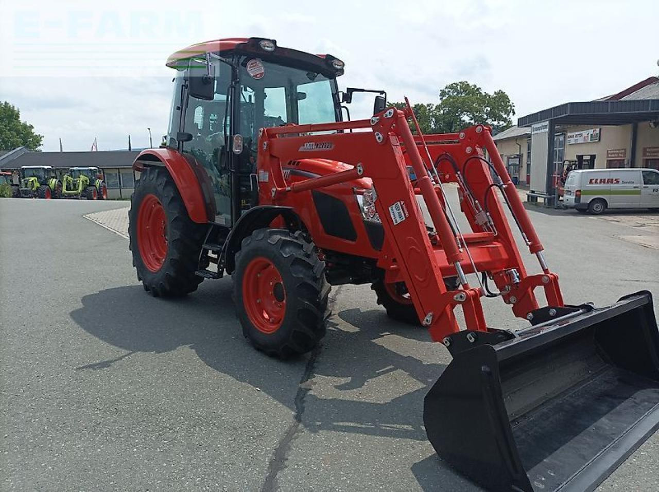 Kioti rx 7330 - Traktor: bild 4 Kioti rx 7330 - Traktor: bild 4