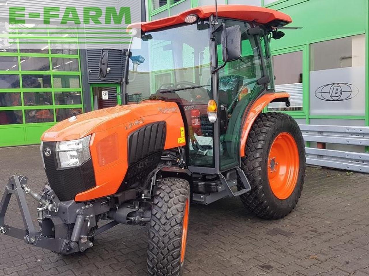 Kubota l2-452 - Traktor: bild 3 Kubota l2-452 - Traktor: bild 3