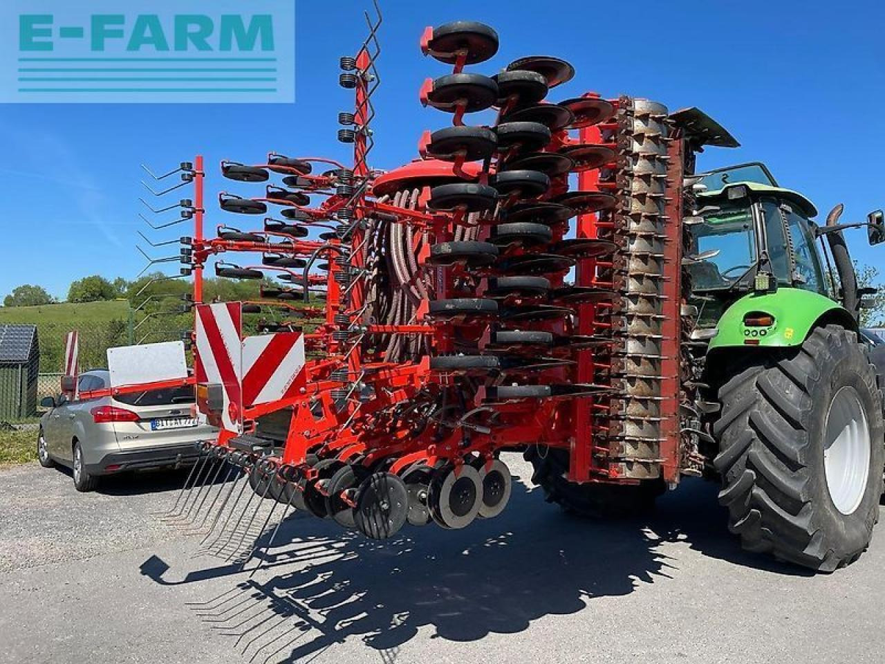 Kuhn drillkombi btf 5000 r mit fronttank und kreiselegge - Såmaskin: bild 4 Kuhn drillkombi btf 5000 r mit fronttank und kreiselegge - Såmaskin: bild 4