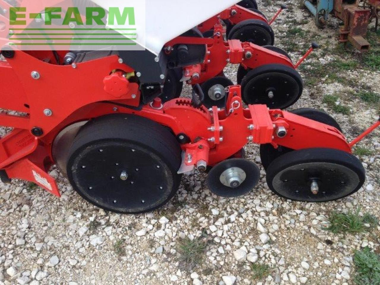 Kuhn maxxima 8 rt - Precisionssåmaskin: bild 4 Kuhn maxxima 8 rt - Precisionssåmaskin: bild 4