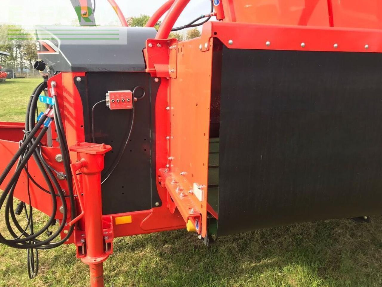 Kuhn profile 14.2 cs compact - Utrustning för uppfödnings: bild 5 Kuhn profile 14.2 cs compact - Utrustning för uppfödnings: bild 5