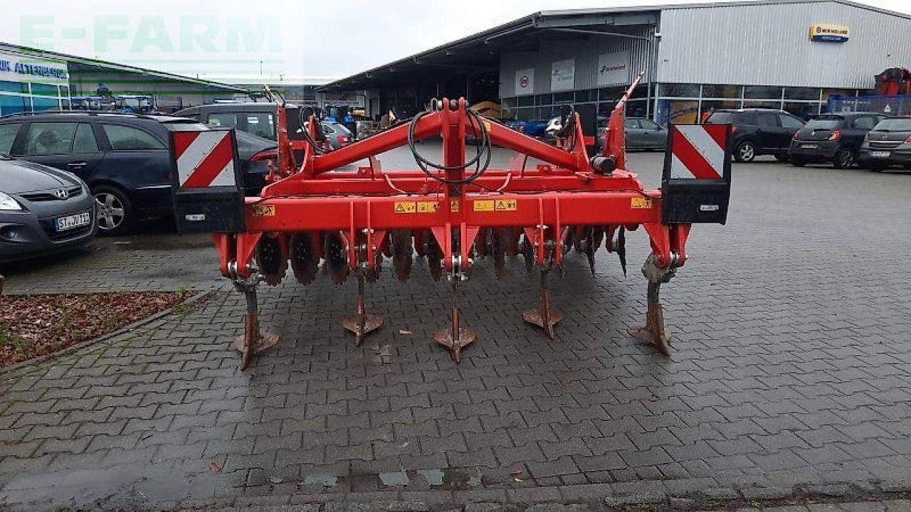 Kverneland dtx 300 mit dd600 - Kultivator: bild 2 Kverneland dtx 300 mit dd600 - Kultivator: bild 2