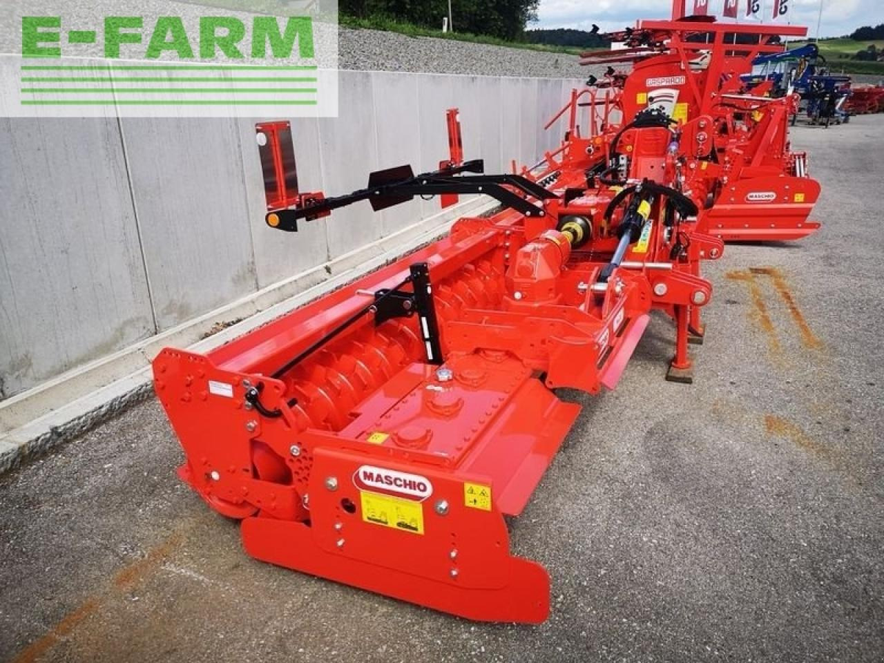 Maschio falco super 5000 kreiselegge klappbar - Maskin för jordbearbetning: bild 4 Maschio falco super 5000 kreiselegge klappbar - Maskin för jordbearbetning: bild 4