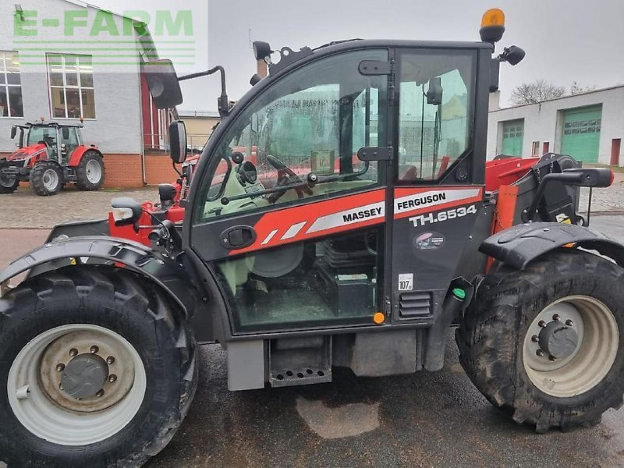Massey Ferguson 6534 - Teleskoplastar: bild 1 Massey Ferguson 6534 - Teleskoplastar: bild 1