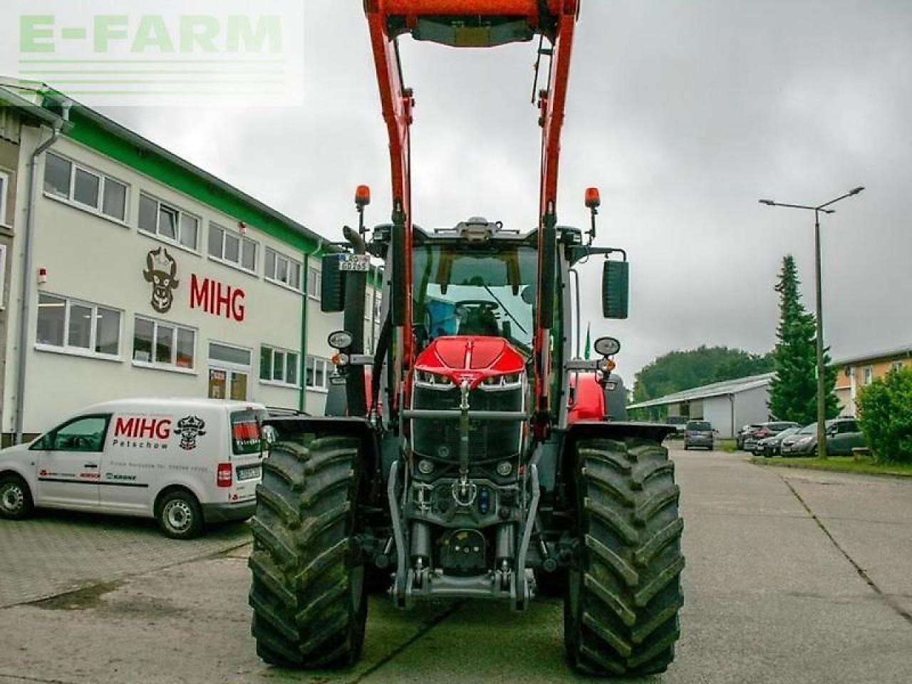 Massey Ferguson 8s.265 dvt - Traktor: bild 3 Massey Ferguson 8s.265 dvt - Traktor: bild 3