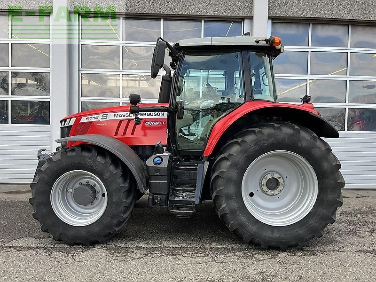Massey Ferguson mf 6715 s dyna-vt exclusive Exclusive - Traktor: bild 3 Massey Ferguson mf 6715 s dyna-vt exclusive Exclusive - Traktor: bild 3