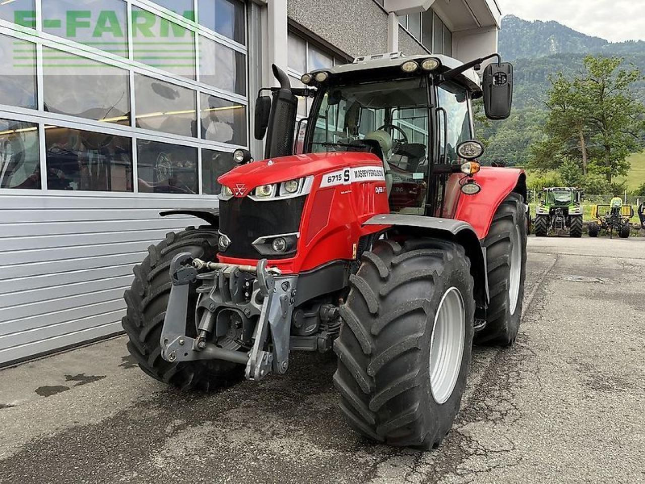 Massey Ferguson mf 6715 s dyna-vt exclusive Exclusive - Traktor: bild 1 Massey Ferguson mf 6715 s dyna-vt exclusive Exclusive - Traktor: bild 1