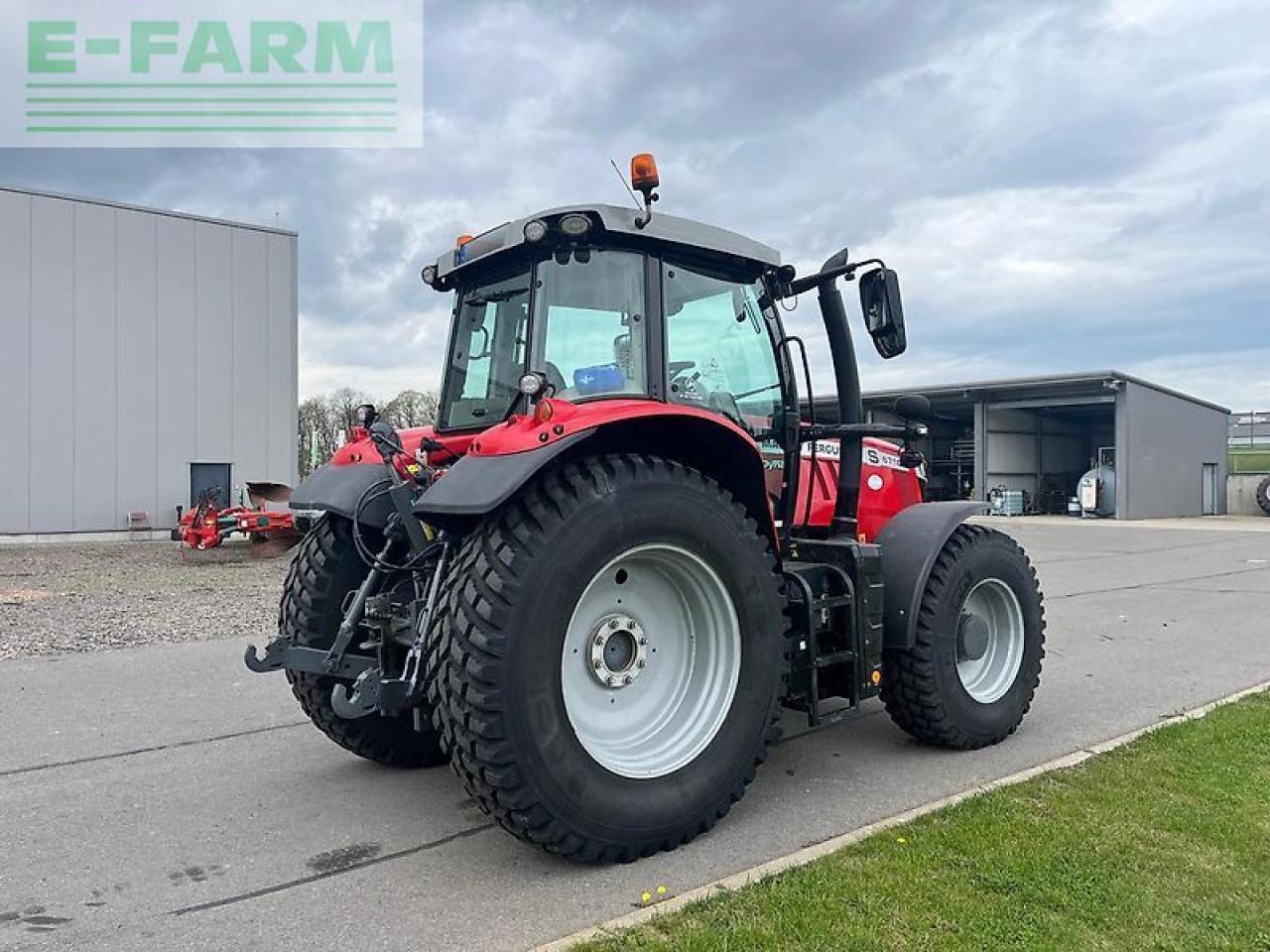 Massey Ferguson mf 6716 s dyna-vt efficient Efficient - Traktor: bild 3 Massey Ferguson mf 6716 s dyna-vt efficient Efficient - Traktor: bild 3