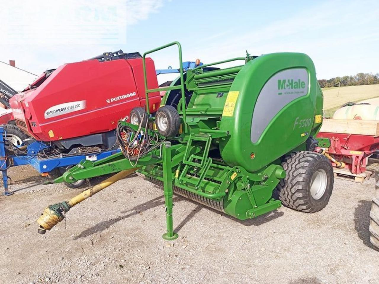 Mc Hale f5500 rundballenpresse - Fyrkantspress: bild 1 Mc Hale f5500 rundballenpresse - Fyrkantspress: bild 1
