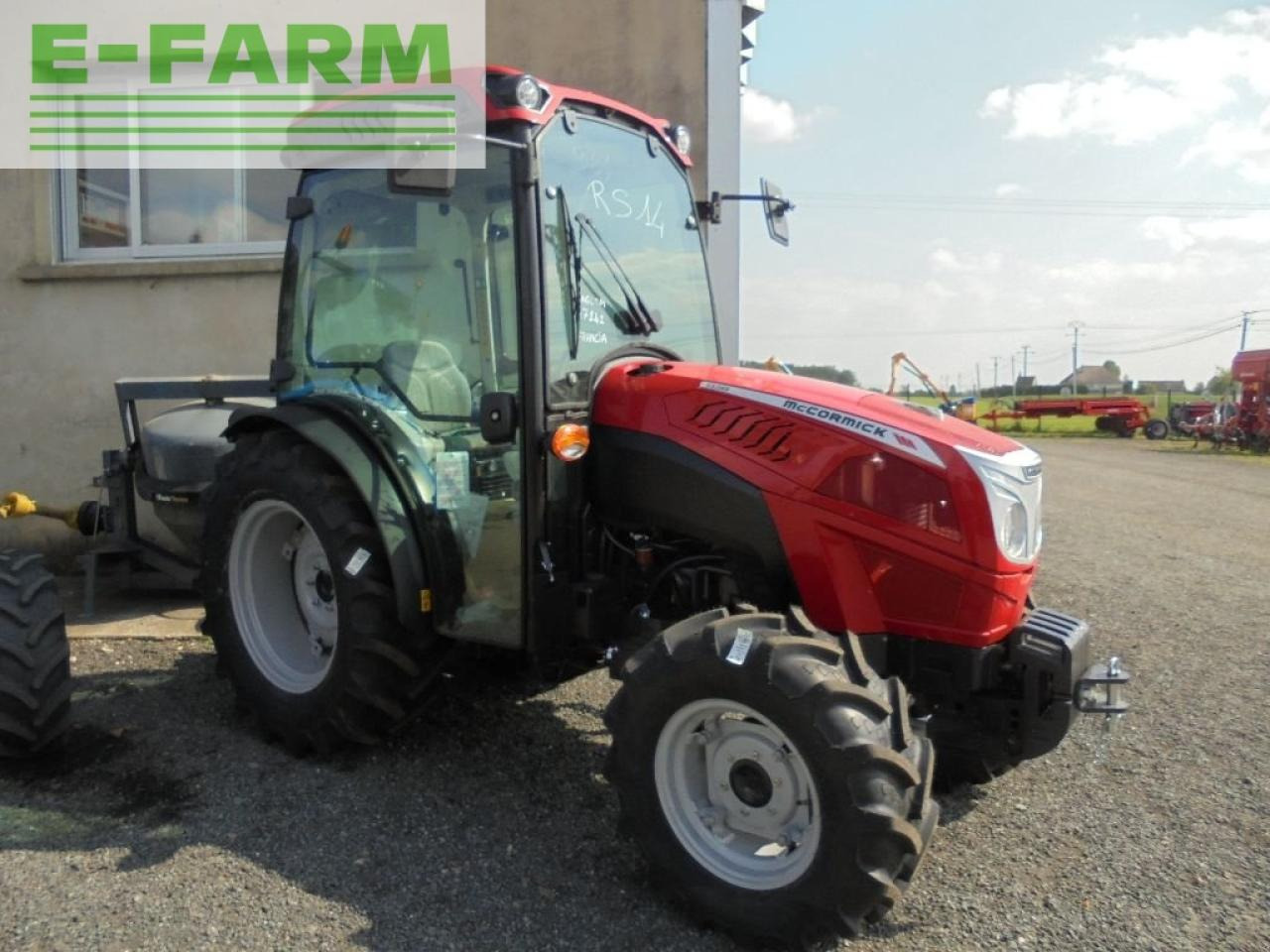 McCormick x2.055 - Traktor: bild 3 McCormick x2.055 - Traktor: bild 3