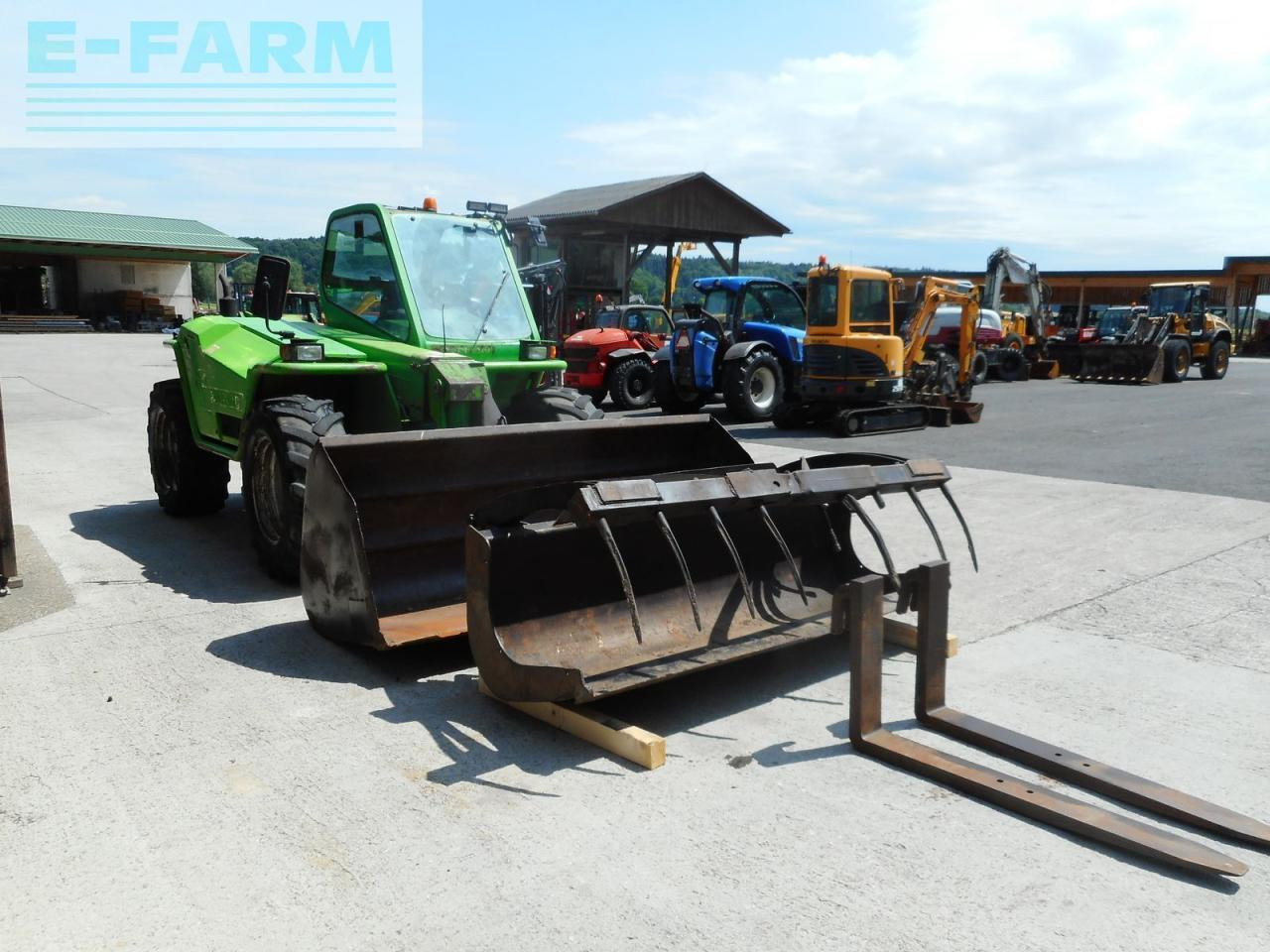Merlo p33.7kt mit schaufel + greiferschaufel + gabel - Teleskoplastar: bild 5 Merlo p33.7kt mit schaufel + greiferschaufel + gabel - Teleskoplastar: bild 5