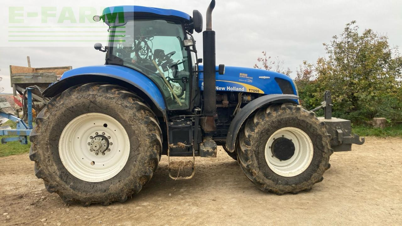 New Holland T7050 - Traktor: bild 5 New Holland T7050 - Traktor: bild 5