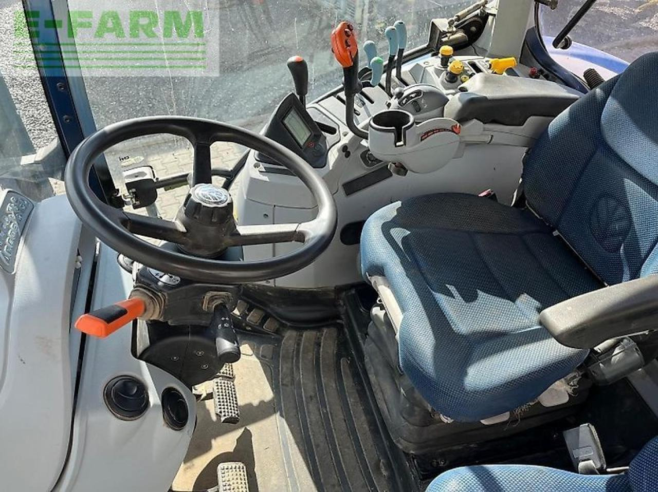 New Holland t 6.180 ec - Traktor: bild 5 New Holland t 6.180 ec - Traktor: bild 5