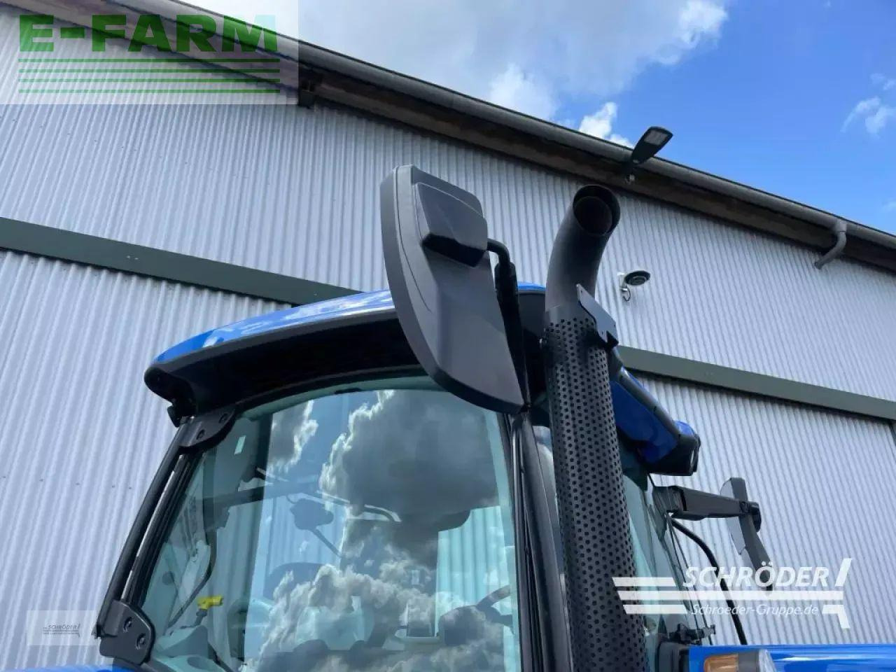 New Holland t 7.210 - Traktor: bild 3 New Holland t 7.210 - Traktor: bild 3