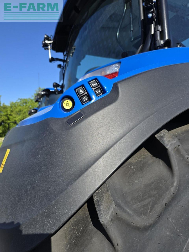 New Holland t5.140 dynamic command (stage v) - Traktor: bild 5 New Holland t5.140 dynamic command (stage v) - Traktor: bild 5