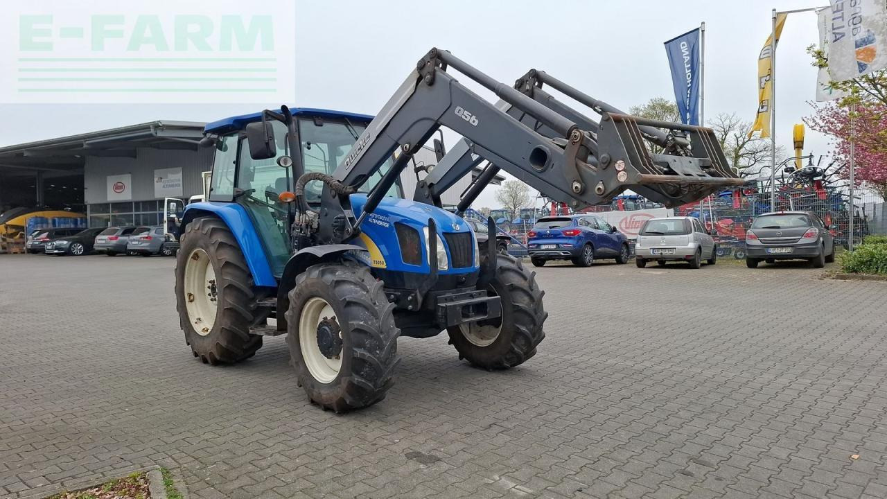New Holland t5050 - Traktor: bild 3 New Holland t5050 - Traktor: bild 3