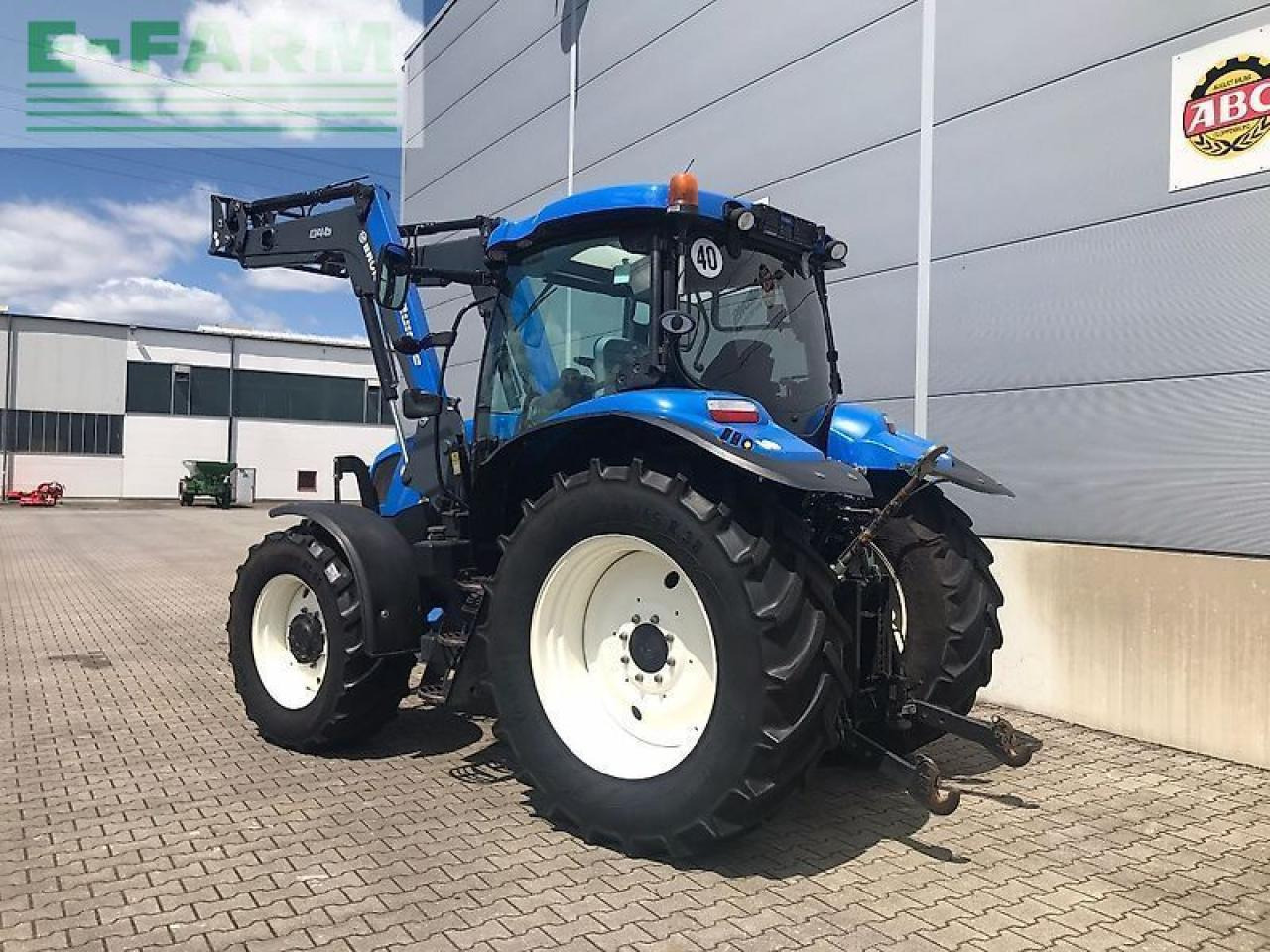 New Holland t6.140 electrocommand - Traktor: bild 3 New Holland t6.140 electrocommand - Traktor: bild 3