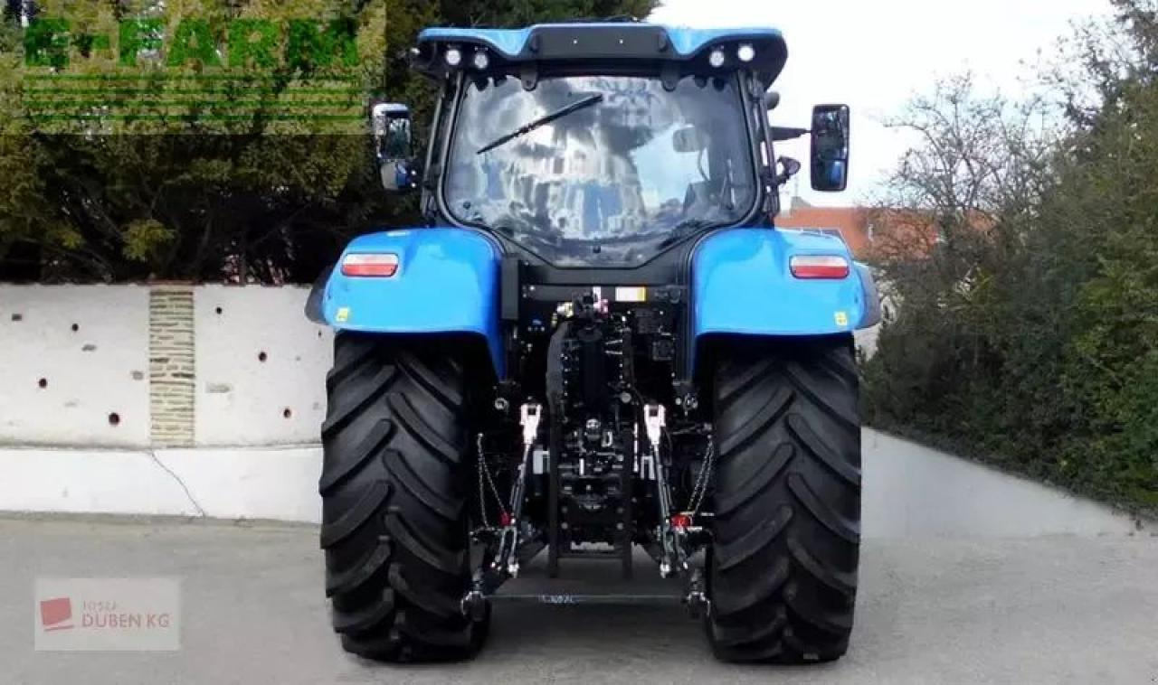 New Holland t6.180 auto command (stage v) - Traktor: bild 5 New Holland t6.180 auto command (stage v) - Traktor: bild 5
