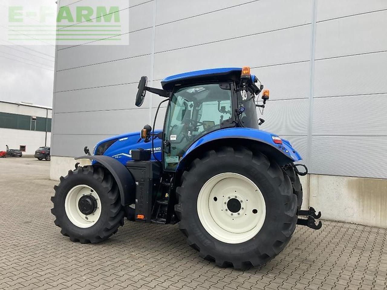 New Holland t6.180 dc methane power Methane Power - Traktor: bild 3 New Holland t6.180 dc methane power Methane Power - Traktor: bild 3