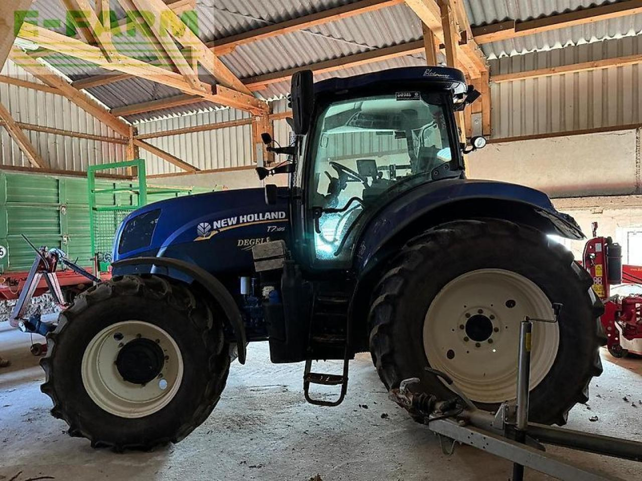 New Holland t7.185 rc - Traktor: bild 2 New Holland t7.185 rc - Traktor: bild 2