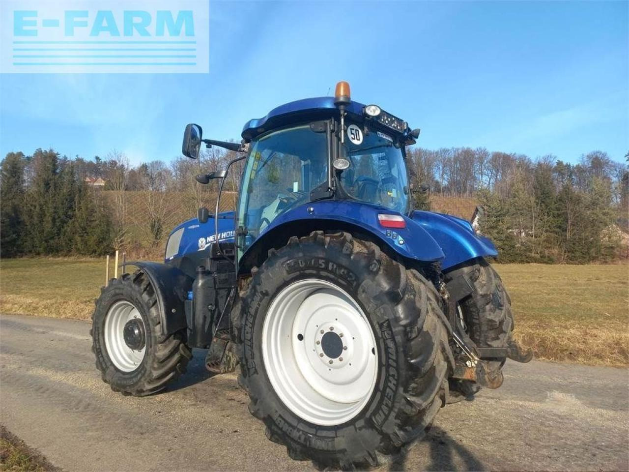 New Holland t7.210 auto command - Traktor: bild 5 New Holland t7.210 auto command - Traktor: bild 5