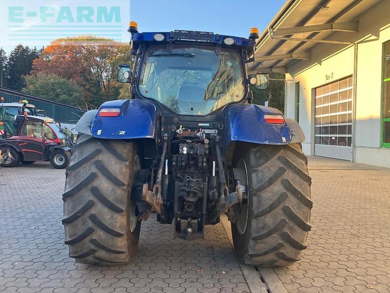 New Holland t7.270 auto command - Hot Deal - Traktor: bild 4 New Holland t7.270 auto command - Hot Deal - Traktor: bild 4