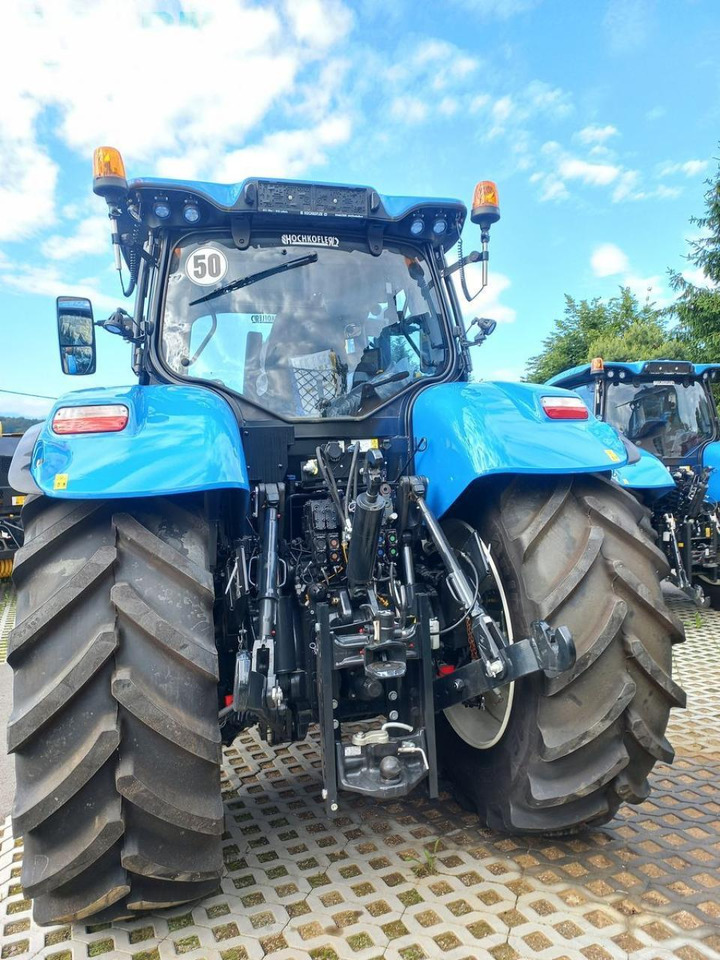 New Holland t7.270 auto command sidewinder ii (stage v) - Traktor: bild 3 New Holland t7.270 auto command sidewinder ii (stage v) - Traktor: bild 3