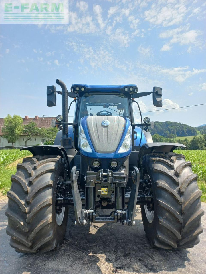 New Holland t7.270 auto command sidewinder ii (stage v) - Traktor: bild 2 New Holland t7.270 auto command sidewinder ii (stage v) - Traktor: bild 2