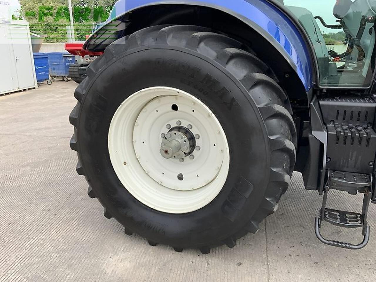 New Holland t7.270 blue power tractor (st23715) - Traktor: bild 5 New Holland t7.270 blue power tractor (st23715) - Traktor: bild 5