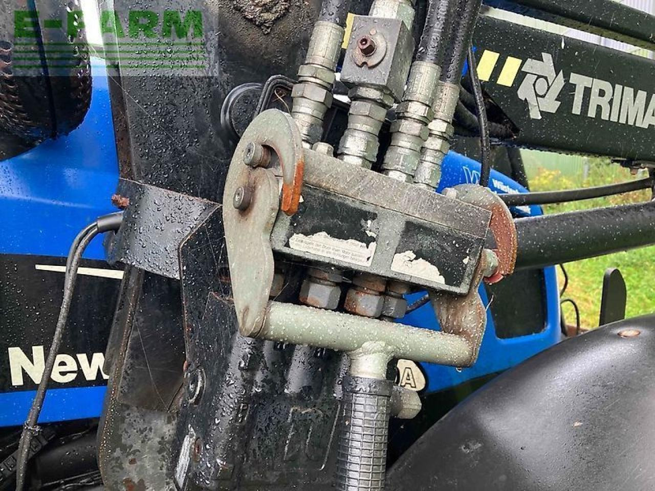 New Holland tl 100 a A - Traktor: bild 5 New Holland tl 100 a A - Traktor: bild 5