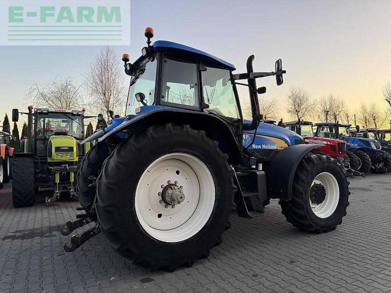 New Holland tm175 powercommand - Traktor: bild 5 New Holland tm175 powercommand - Traktor: bild 5