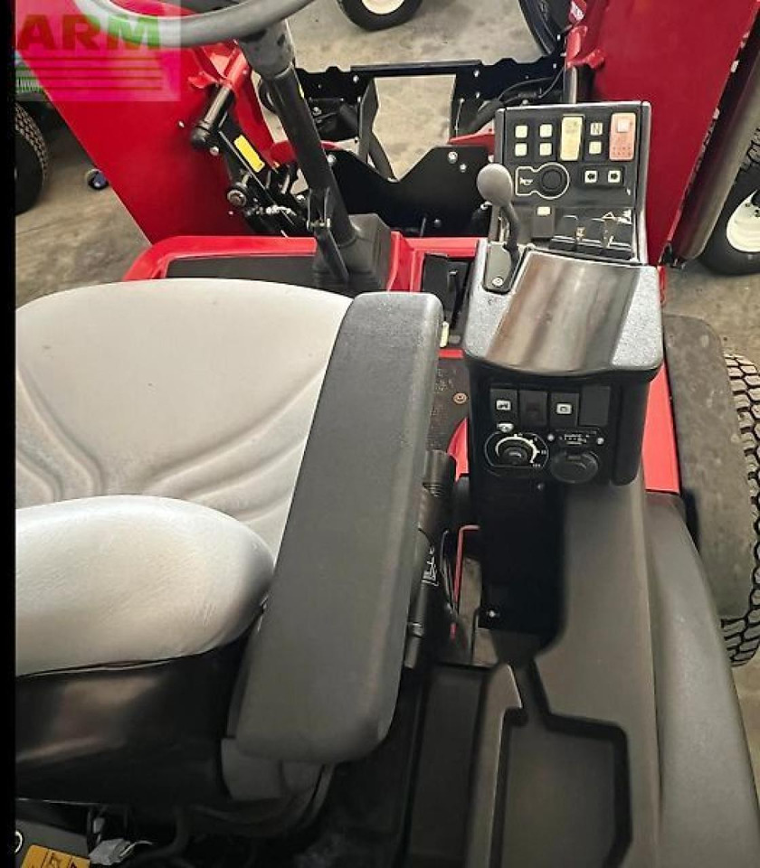 Toro lt-f 3000 - Slåttermaskin: bild 4 Toro lt-f 3000 - Slåttermaskin: bild 4