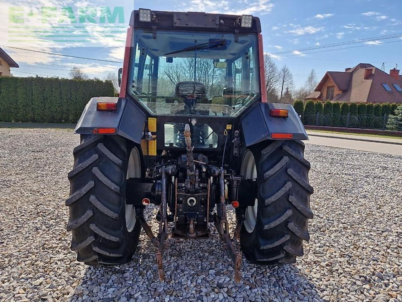Valtra 8050 hitech HiTech - Traktor: bild 4 Valtra 8050 hitech HiTech - Traktor: bild 4