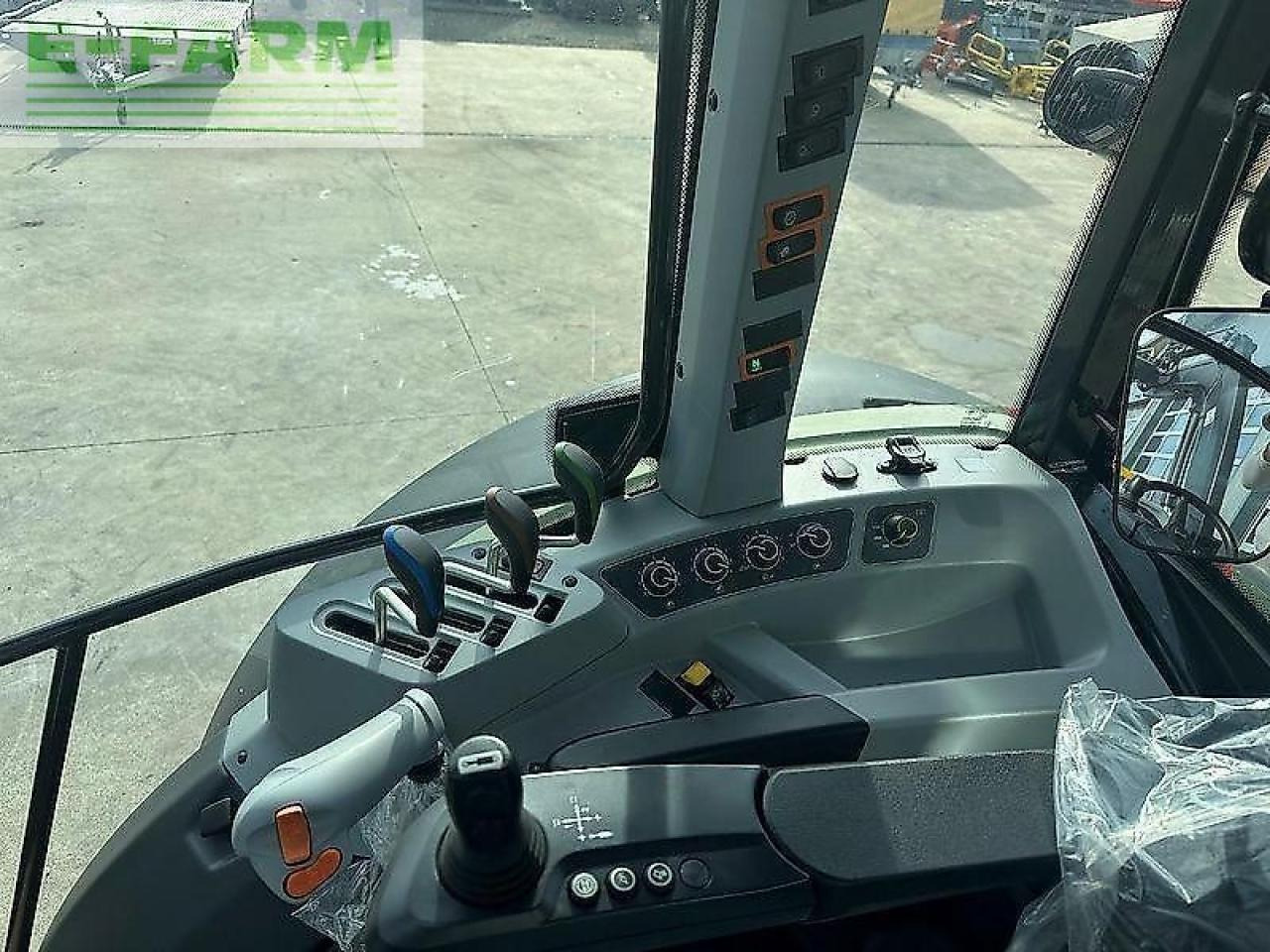Valtra a105 - Traktor: bild 5 Valtra a105 - Traktor: bild 5