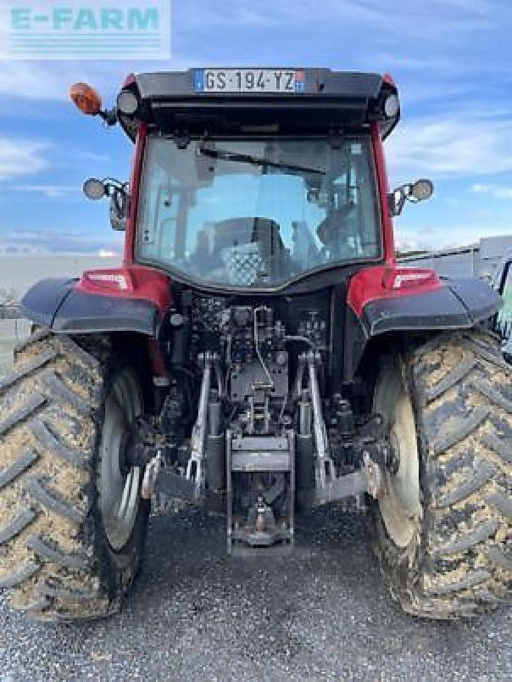 Valtra a115h4 - Traktor: bild 4 Valtra a115h4 - Traktor: bild 4