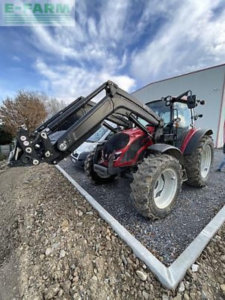 Valtra a115h4 - Traktor: bild 1 Valtra a115h4 - Traktor: bild 1