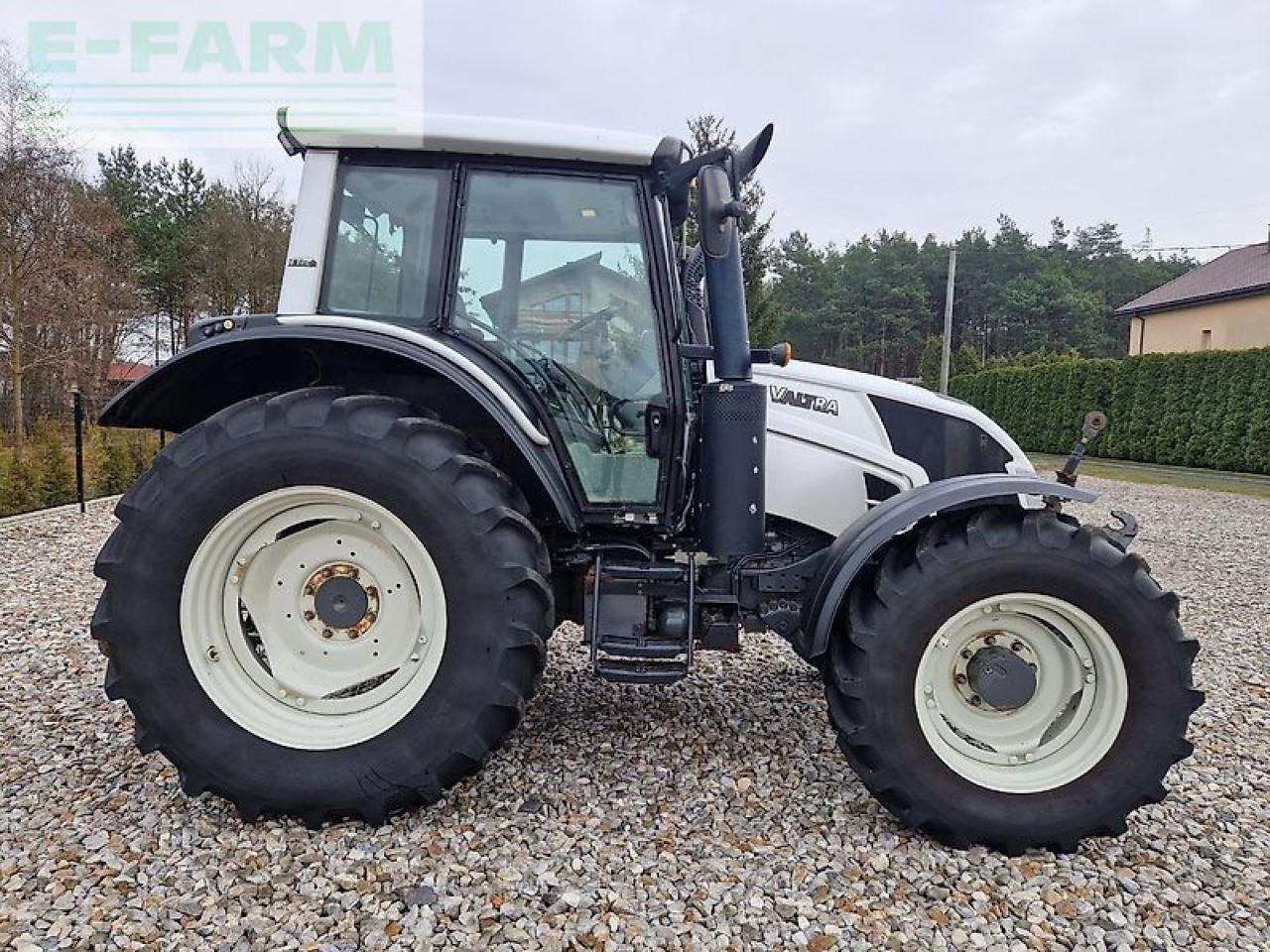 Valtra n103.4 h5 - Traktor: bild 2 Valtra n103.4 h5 - Traktor: bild 2